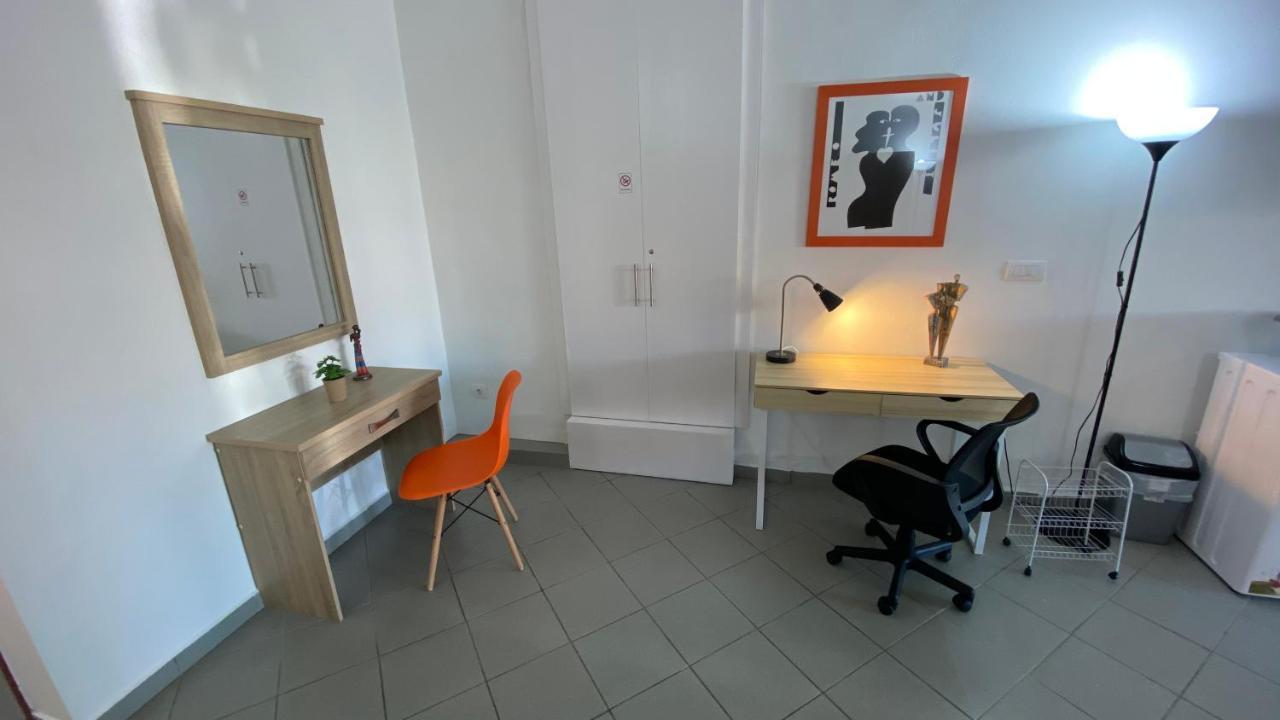 Patras Romeο House Apartment Bagian luar foto