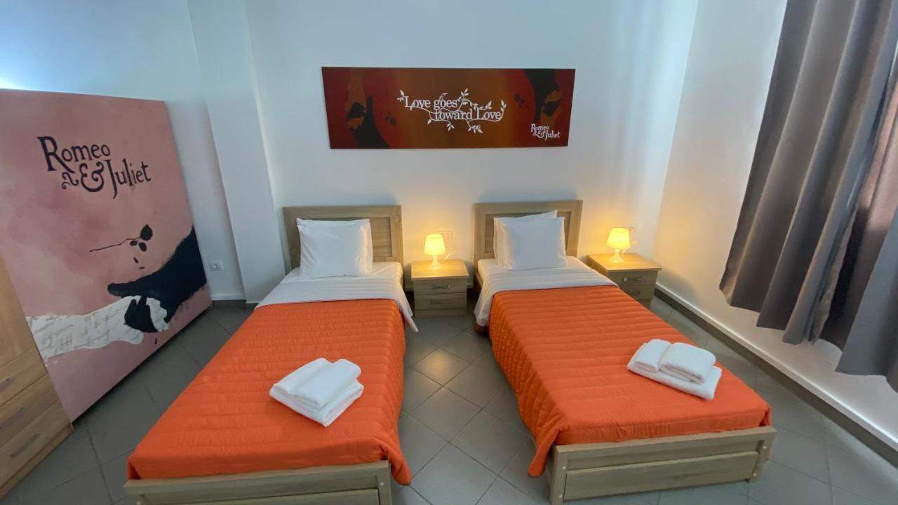 Patras Romeο House Apartment Bagian luar foto