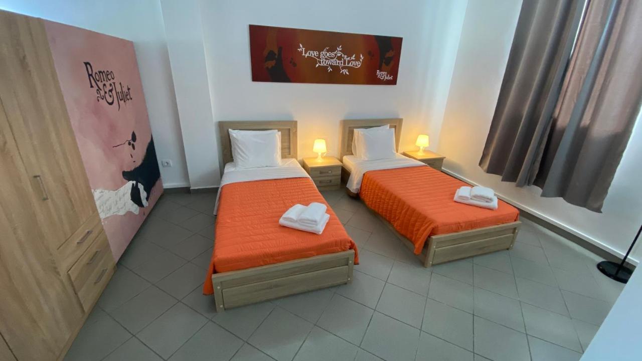 Patras Romeο House Apartment Bagian luar foto