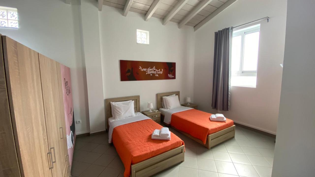 Patras Romeο House Apartment Bagian luar foto