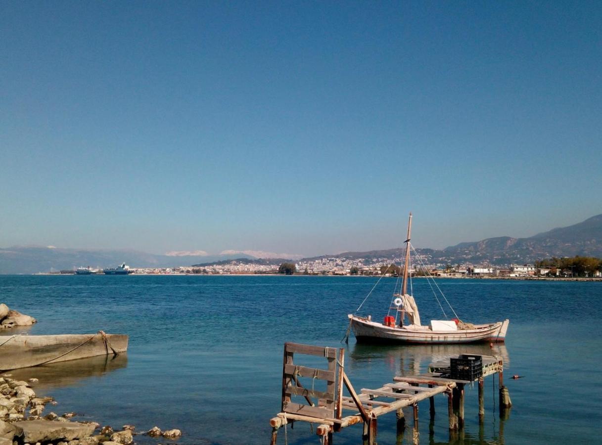 Patras Romeο House Apartment Bagian luar foto